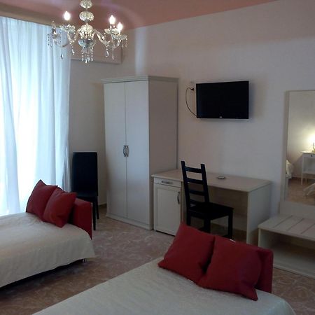 Gualtiero Camere & Suite Caltagirone Ruang foto