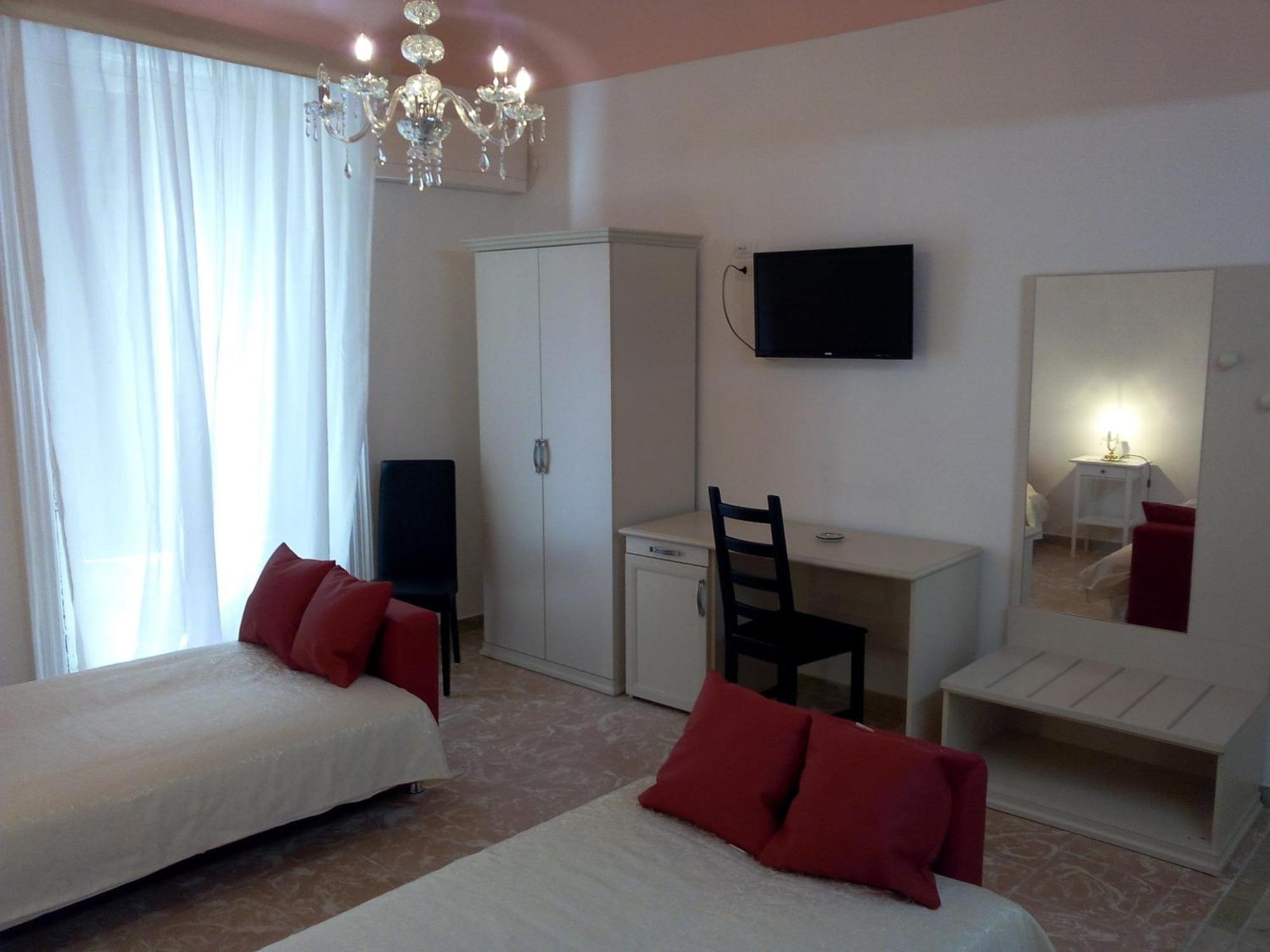 Gualtiero Camere & Suite Caltagirone Ruang foto