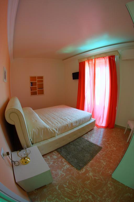 Gualtiero Camere & Suite Caltagirone Bagian luar foto