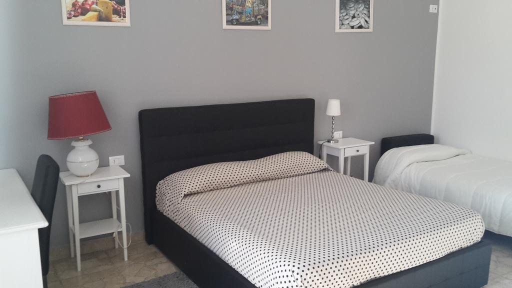 Gualtiero Camere & Suite Caltagirone Bagian luar foto